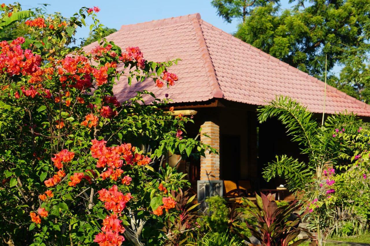 Tegal Sari, Pemuteran- North Bali Hotel Kültér fotó